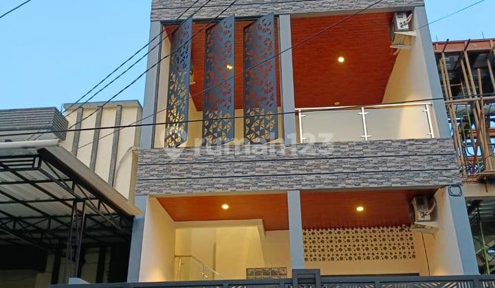 Jual Rumah 3,5 Lantai Siap Huni Di Kelapa Gading