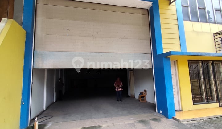 Gudang Rapi Bagus Siap Pakai di Taman Tekno Bsd