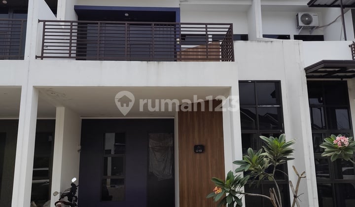Rumah 2 Lantai Take Over Cluster Kristal Aryana Karawaci