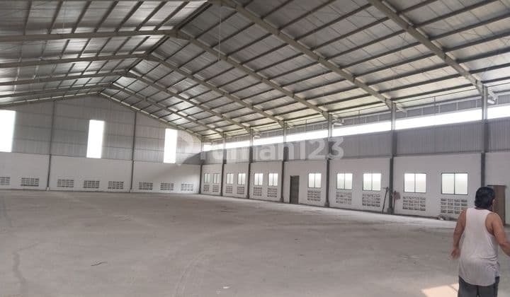 Gudang Siap Pakai Besar dan Baru Selangkah ke Exit Tol Balaraja Timur