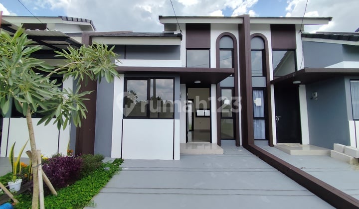 Di Jual Rumah Ready Siap Huni Dekat Stasiun dan Exit Tol