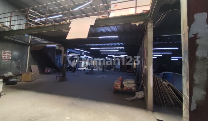 Large Ready-to-Use Warehouse Karang Tengah Tangerang