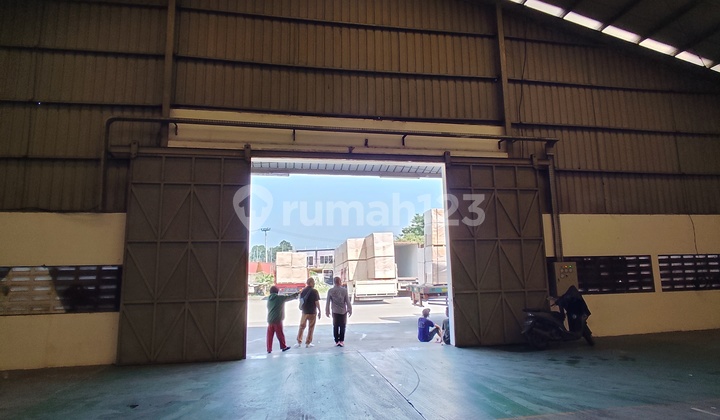 Warehouse 1,000 M² Ready to Use Near BSD | 40 Feet Container Access | Strategic Location