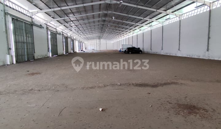 Gudang Besar Siap Pakai di Diklat Pemda Tangerang