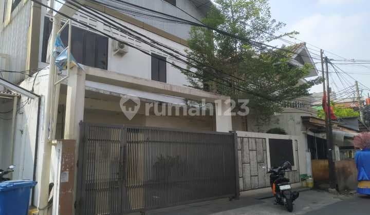 Rumah Bisa Untuk Ijin Usaha Lokasi Strategis Jakarta Timur