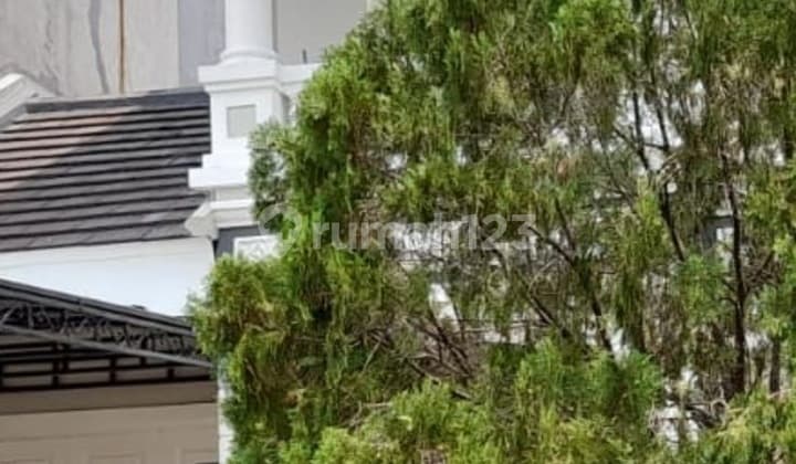 Rumah, 2 Lantai Bagus dan Luas di Kota Wisata Siap Huni
