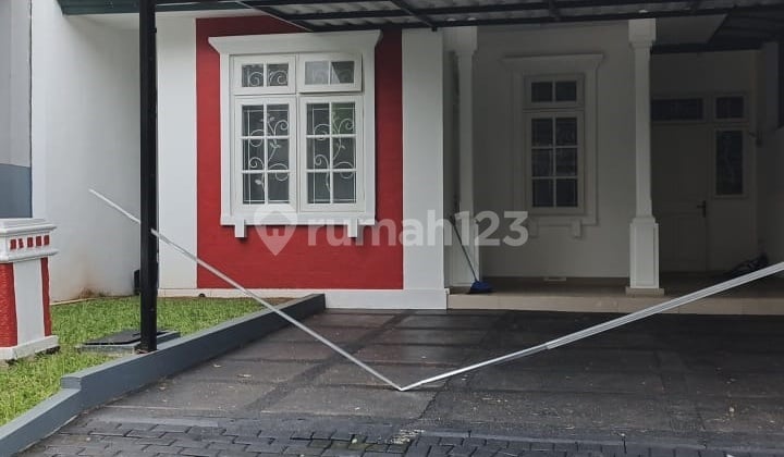 rumah bagus siap huni murah 2 lantai kota wisata lt 136 lb 180