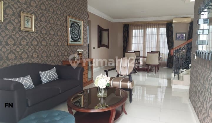 rumah sewa 2 lantai bagus siap huni legenda wisata lt 240 lb 230