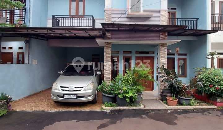 Rumah dalam cluster akses 2 mobil jagakarsa Jakarta Selatan