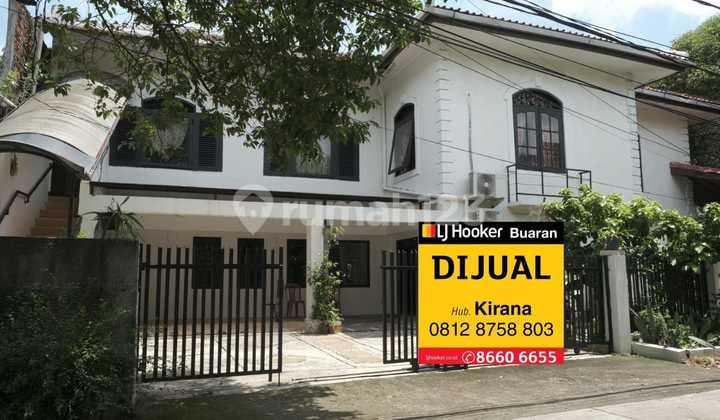 Rumah besar bagus hoek Pulogadung jakarta timur
