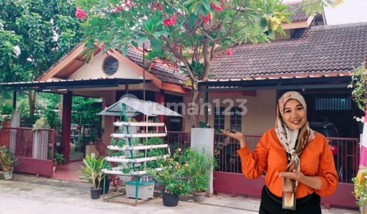 Dijual rumah Komplek Mas naga Galaxy bekasi barat