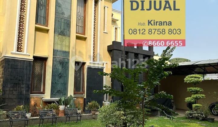 Rumah modern di pondok kelapa dilengkapi dengan paviliun