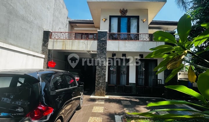 Sale of a Beautiful and Comfortable House in Cilandak, South Jakarta