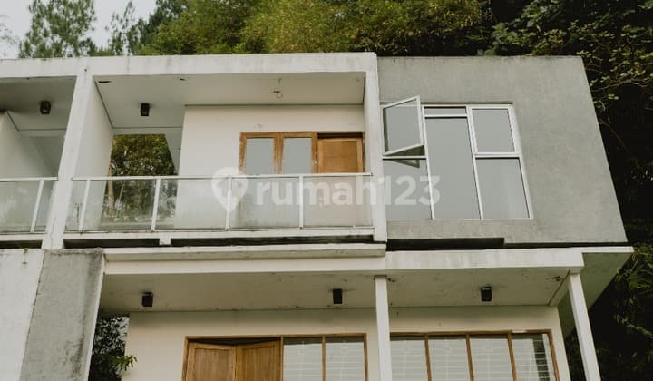 Rumah Baru Inden Desain Minimalis 3 Lantai Di Bandung Utara