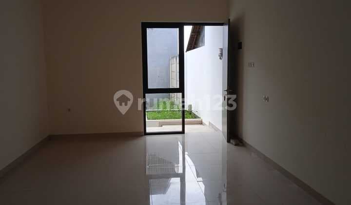 NEW HOUSE, NICE, COMFY, GREEN in SAYAP SETRA DUTA BANDUNG