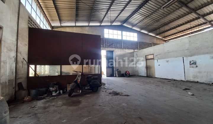 Gudang Bagus Dan Luas di Mainroad Kopo, Bandung