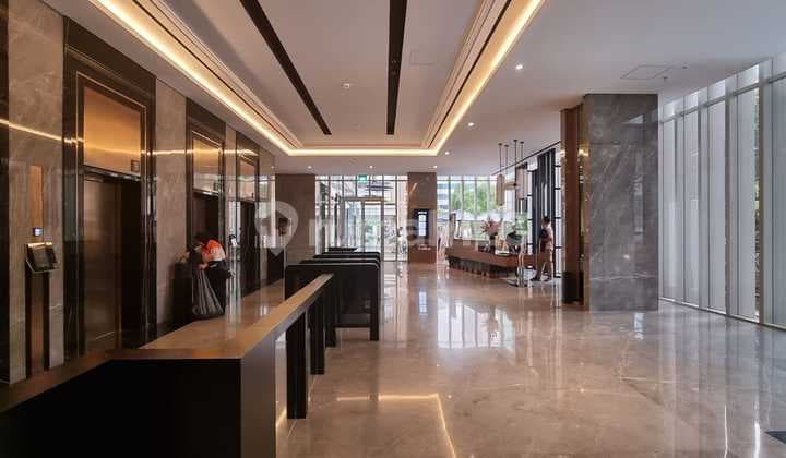 Ruang Usaha Unfinished Bare di Soho Hquarters, Asia Afrika