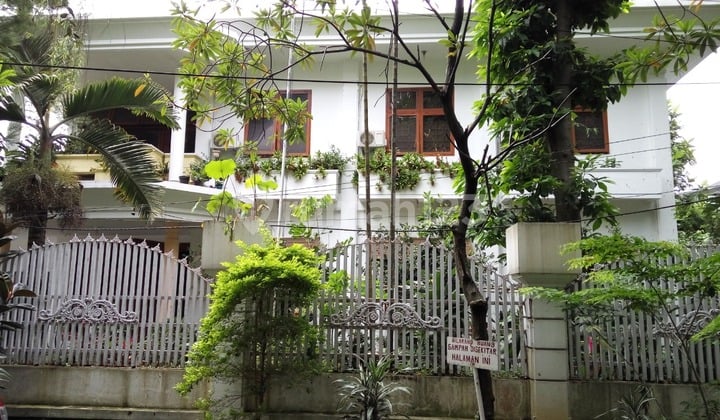 Luxury Big House Strategis Dekat Kampus Maranatha