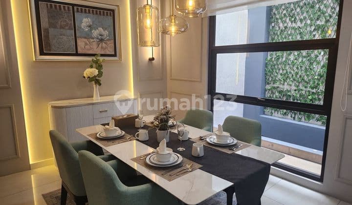 Rumah Lux Minimalis 4 Lantai+lift Harga Terjangkau Di Setrasari Bagus