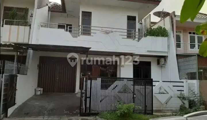 Dijual Rumah 2 Lantai di Komplek Intercom Kebon Jeruk, Jakbar