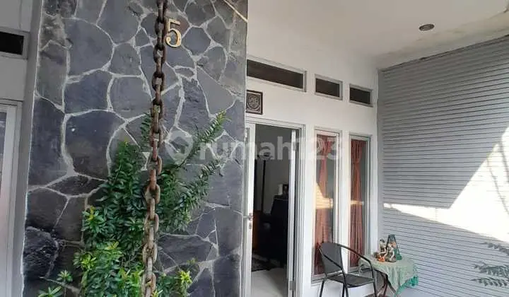 Rumah Dalam Cluster Kecil Rempoa Tangerang Selatan