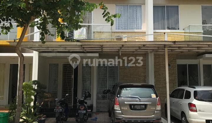 Jual Rumah di Green Lake. Jln Lebar..cluster