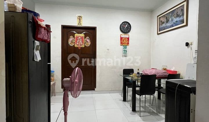 Jual Bu rumah di Villa Kapuk Mas..murah