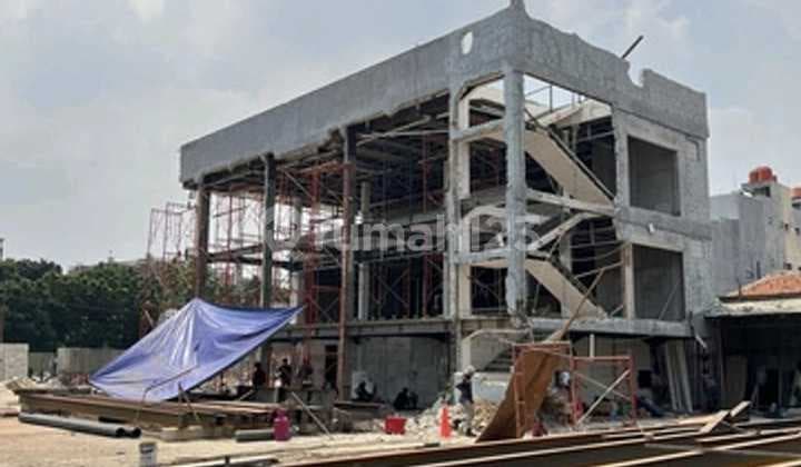 FRANS CEN-Ruko atau Ruang usaha FNB dan Wellness di Padel Court disewakan di Jalan Panjang Kedoya Lb.90m2