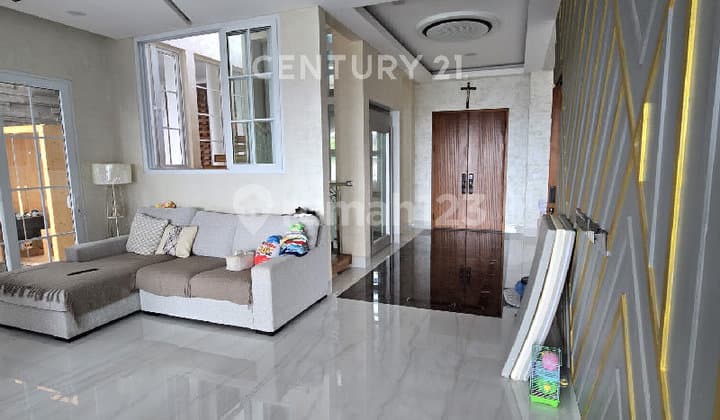 Resort-Style Mansion: Pool, Sauna, Lift, 14 AC Units, Citragrand.