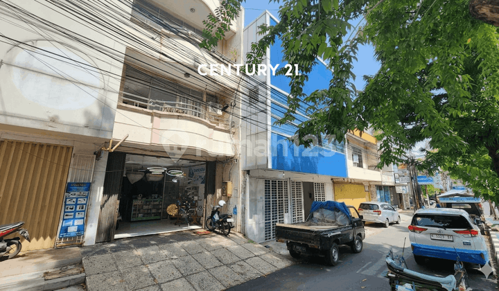 Toko 2 Ruko Gandeng di Daerah Mt Haryono Semarang