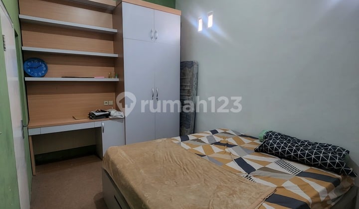 Rukos Bagus Di Jl. Kenconowungu, Semarang