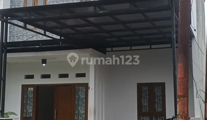 Di Sewakan Rumah 2 Lantai Cisaranteun Arcamanik U/ R Tinggal