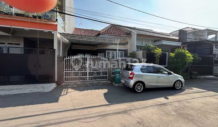 Disewakan Rumah di Buah Batu Satu Lantai 2 KT 2 KM