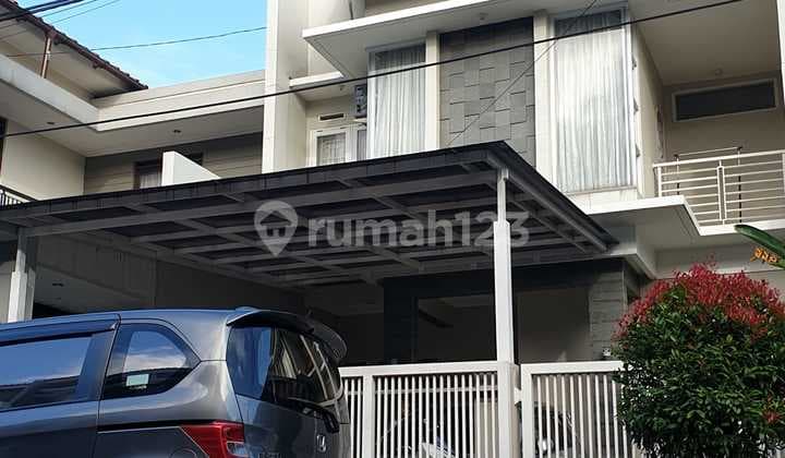 Rumah minimalis di Cluster tanjungsari asri residen Antapani SHM 2 Lantai