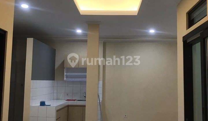 Rumah Strategis Siap Huni bisa Kantor di Mainroad Antapani Bandung