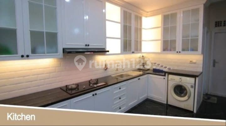 Rumah Lux Modern 7 Kamar Full Furnished Di Cluster Kota Baru Parahyangan Bandung