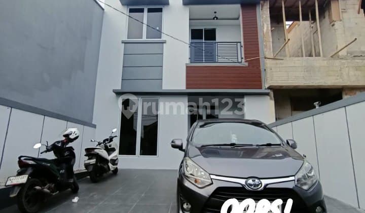 Take Over 75 Juta Rumah 2 Lantai Kalimulya Depok