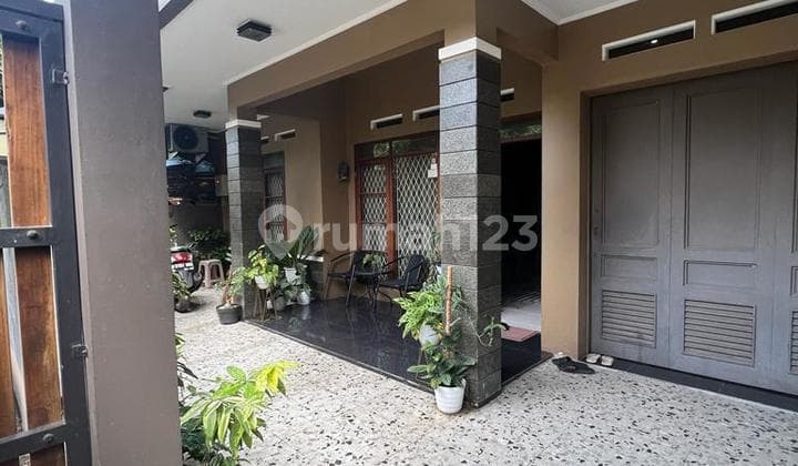 Jual Rumah Taman Kopo Indah Bagus Terawat 2 Lantai