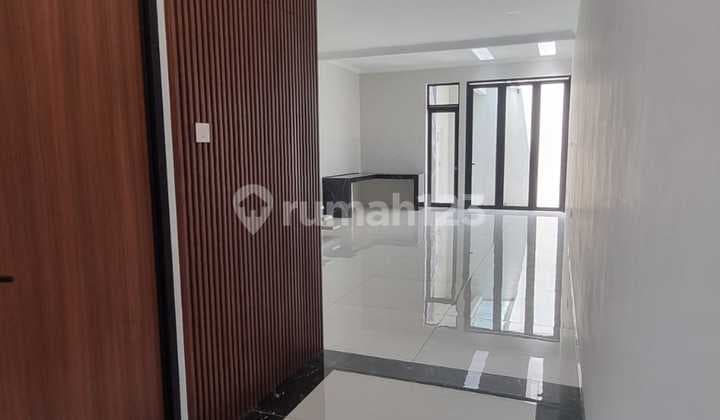 Rumah 2 Lantai Baru Minimalis Shm di Bkr Bandung