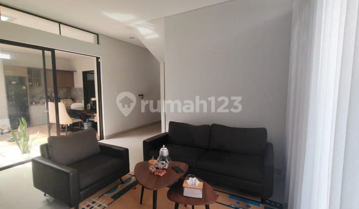 2-Story Furnished House in Summarecon Bandung, Flora Cluster