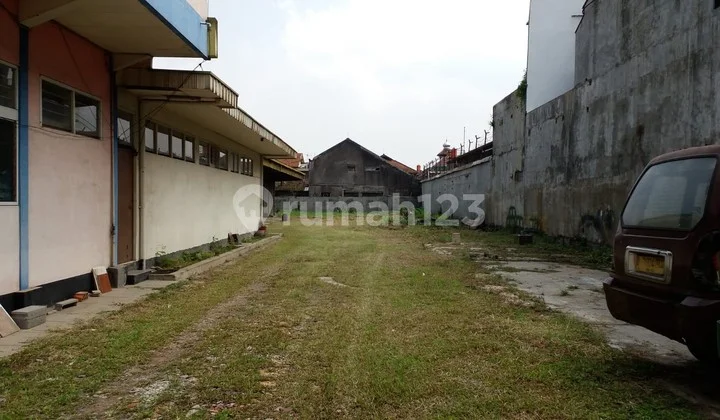 GUDANG, RUKO DAN RUMAH HITUNG TANAH. JALAN UTAMA IBRAHIM ADJIE/KIARA CONDONG. TIGA IMB ( RUMAH, GUDANG DAN TOKO )