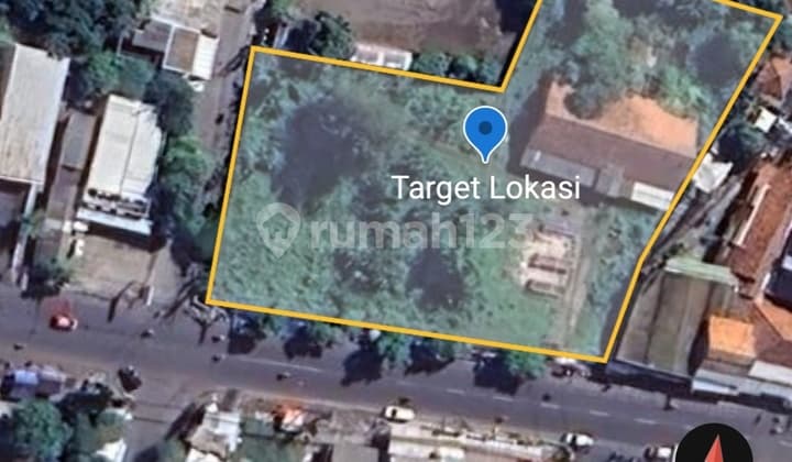 Tanah Hoek di Perempatan Strategis dan Ramai di Sumber Cirebon