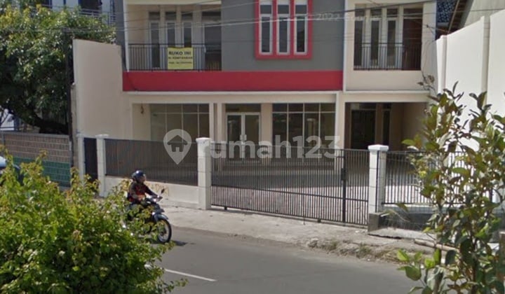 Disewakan Gedung Cocok Untuk Kantor Lokasi Strategis Dekat Pusat Kota Cirebon