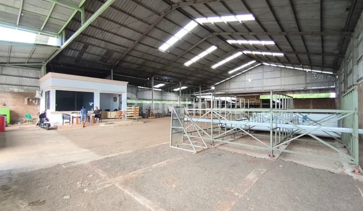 Gudang Mainroad Dekat Pintu Tol Kab Cirebon