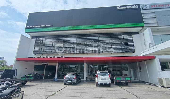 Disewakan Gedung Showroom Di Bypass Pantura Kota Cirebon