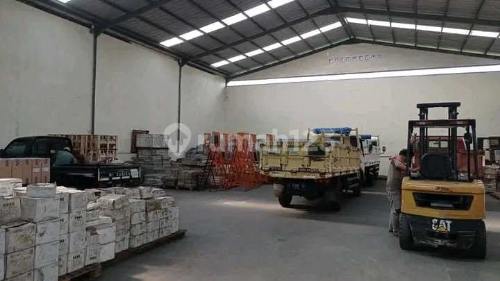 Gudang Di Kawasan Industri Dan Pergudangan Cirebon Timur Dekat Pintu Tol Kanci