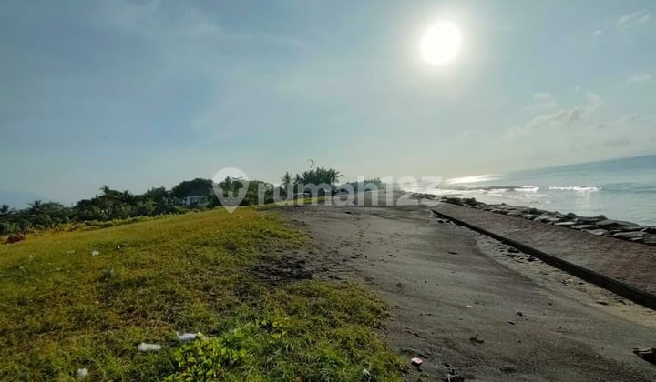 Tanah Beachfront Los Pantai Size Kecil Di Klungkung