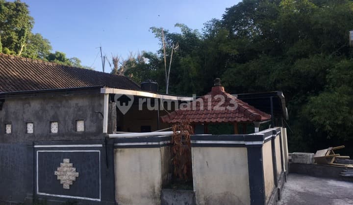 Rumah View Riverside Denpasar