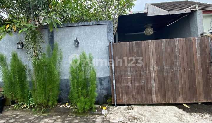 Rumah Semi Villa Asri Di Kuta Selatan