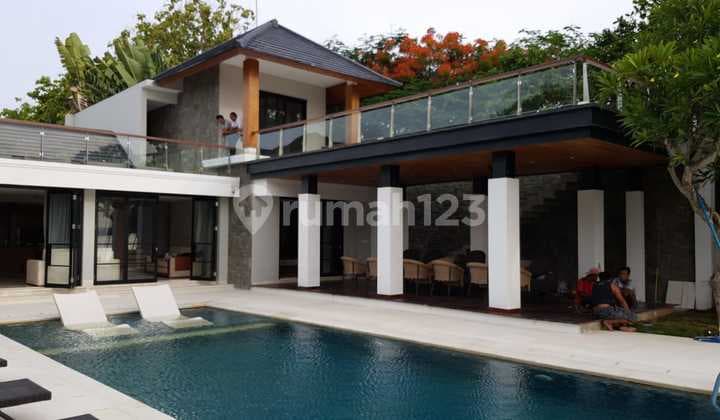 Villa Modern Los Pantai Lokasi Tanjung Benoa
